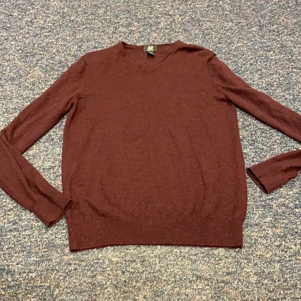 H & M Maroon Merino Wool Sweater sz. L